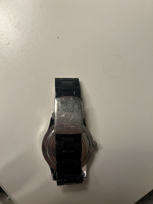 Zegarek czerny Guess