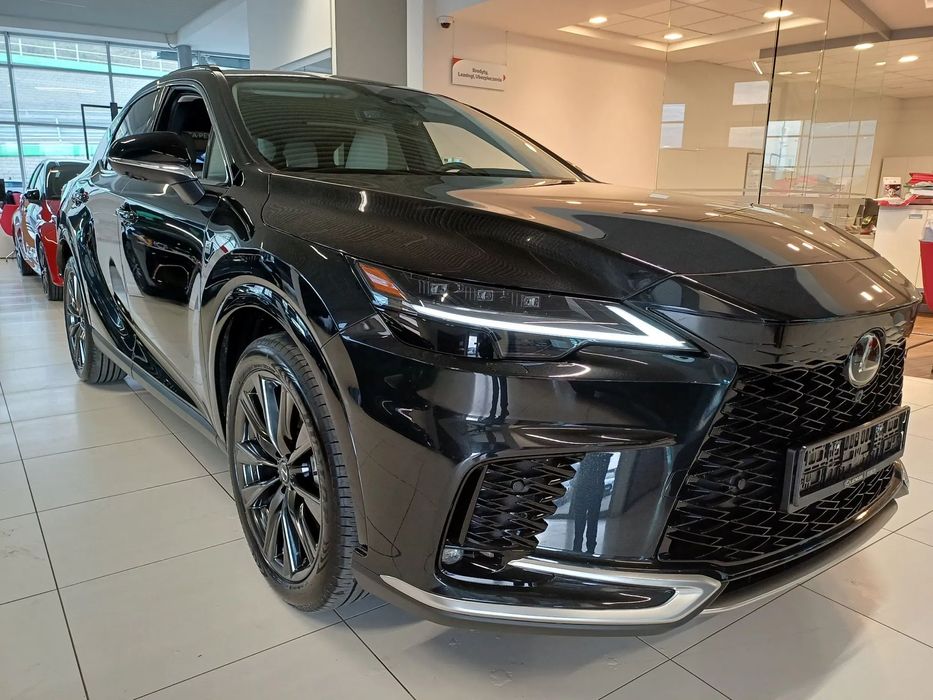 Lexus RX F SPORT Design + Technology 2,5 Hybrid 250 KM