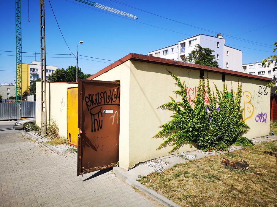 Garaż w Błoniu ul. Poznańska 9