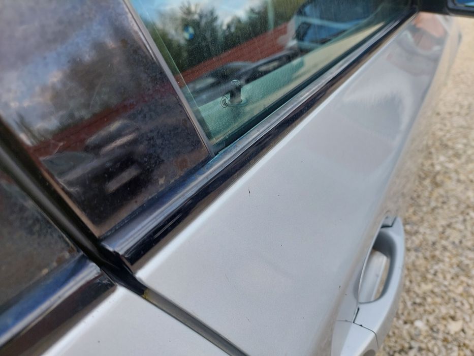Listwy Shadowline Komplet BMW E60 Sedan Połysk