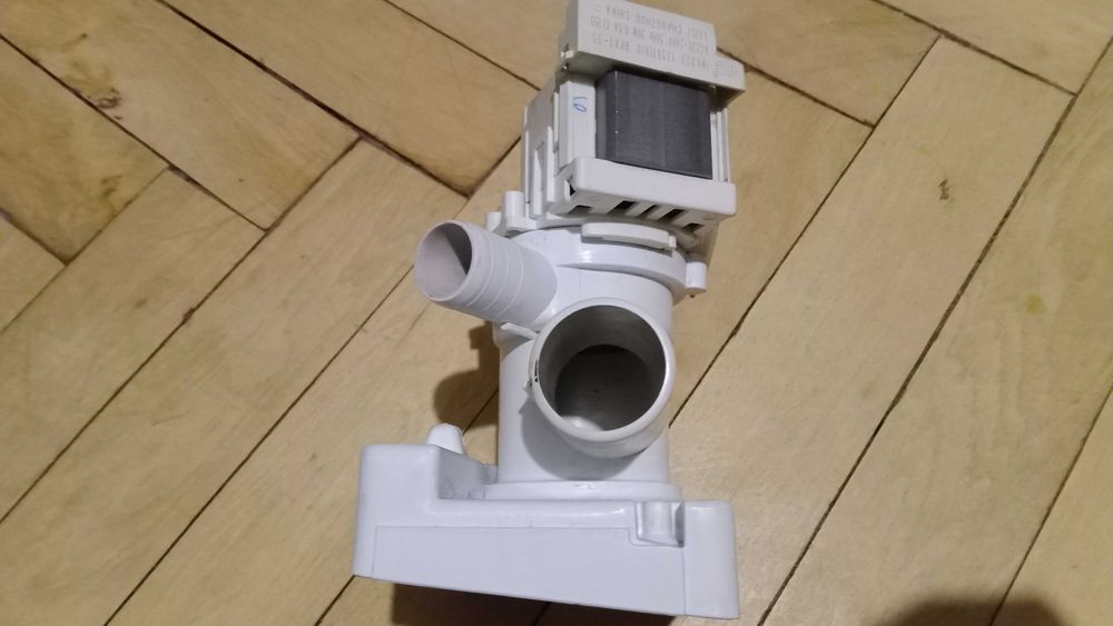Помпа (насос) BPX2-75 для пральної ELECTROLUX