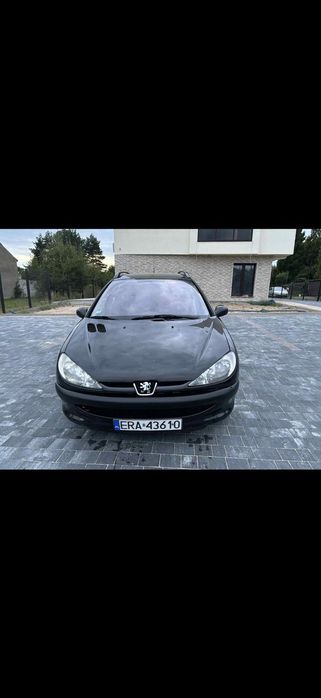 Peugeot 206 Stan Dobry 100 % Sprawny Aktualne Opłaty