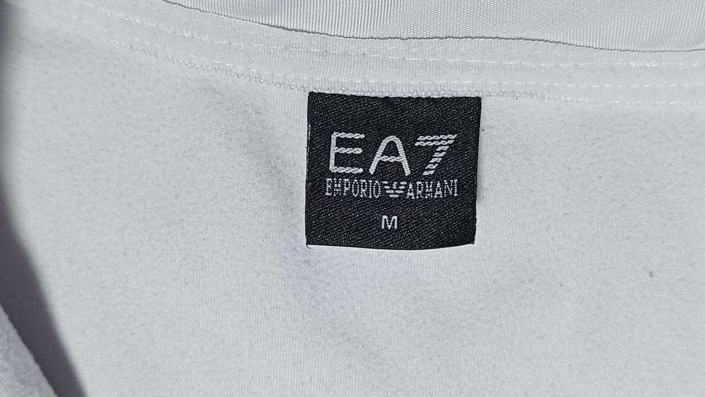 Męska bluza EA7 EMPORIO ARMANI r.M stan bardzo dobry