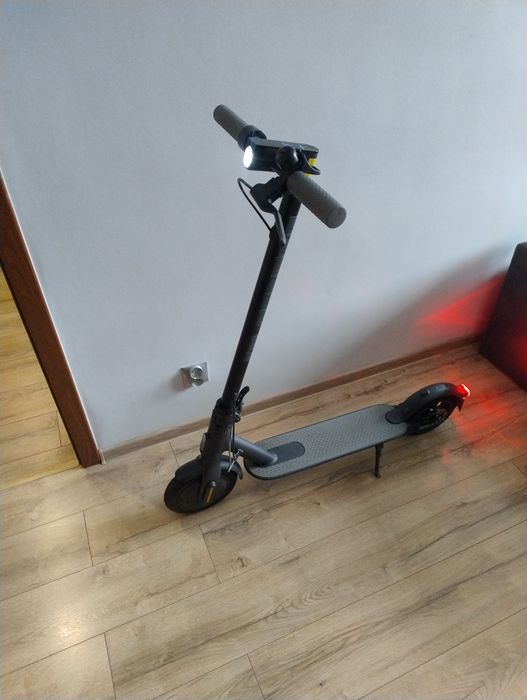 Hulajnoga Xiaomi Esentail 250W