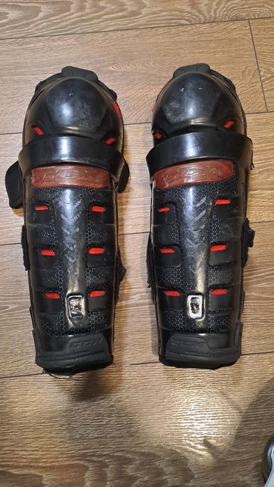 Nagolenie CCM Jr 13" 33cm