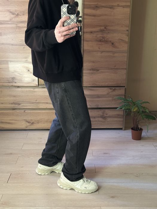 Базові чоловічі чорні джинси baggy в міру широкі washed L , Л варенки