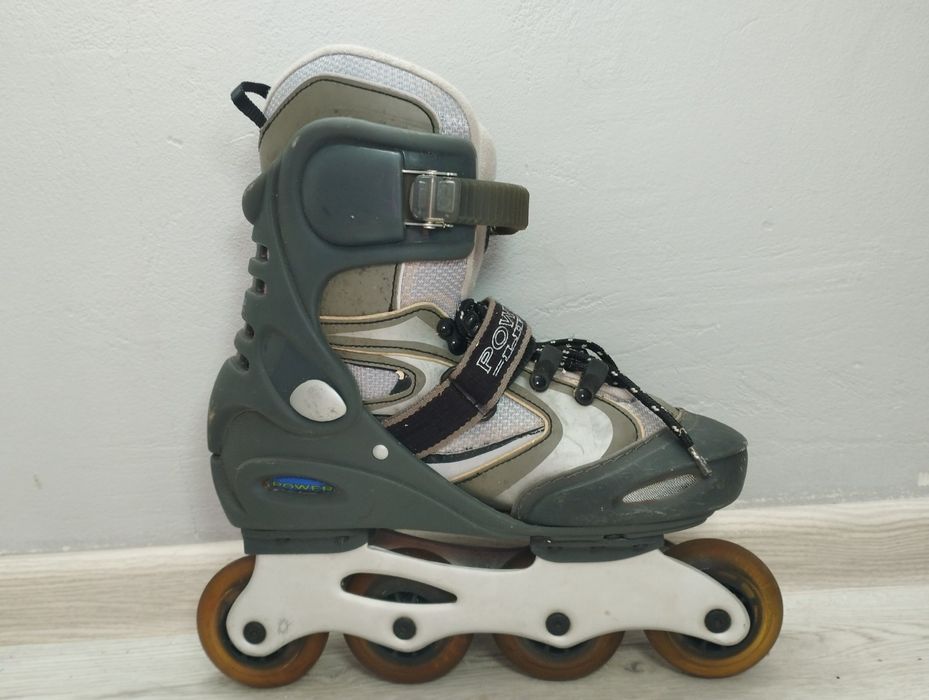 Ролики сірі жіночі