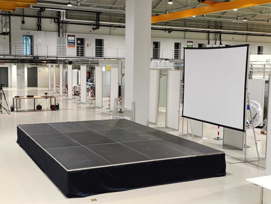 Nagłośnienie d&b Audiotechnik +mixer behringer x32+światło dźwięk