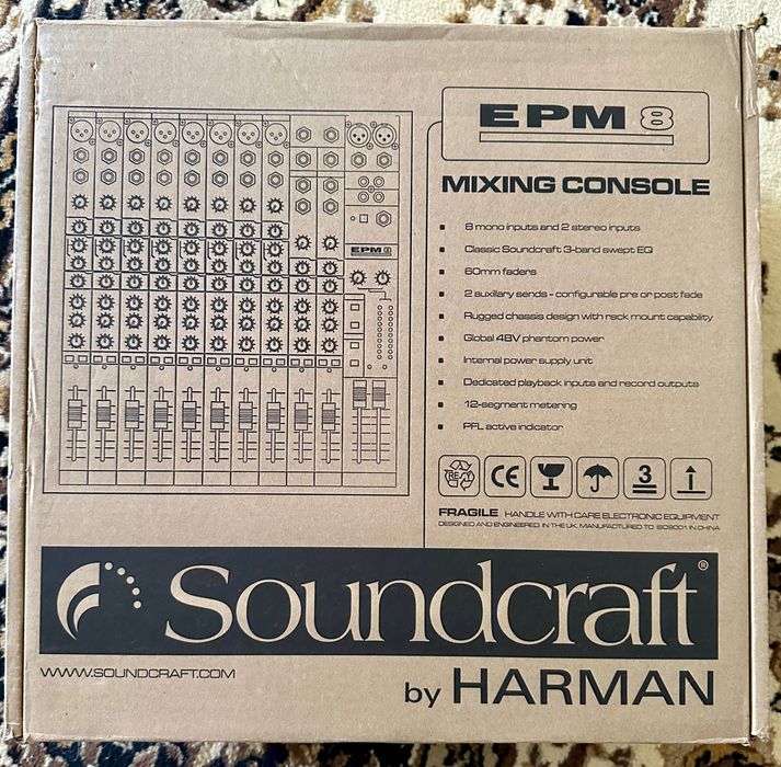 Mesa mistura Soundcraft EPM8