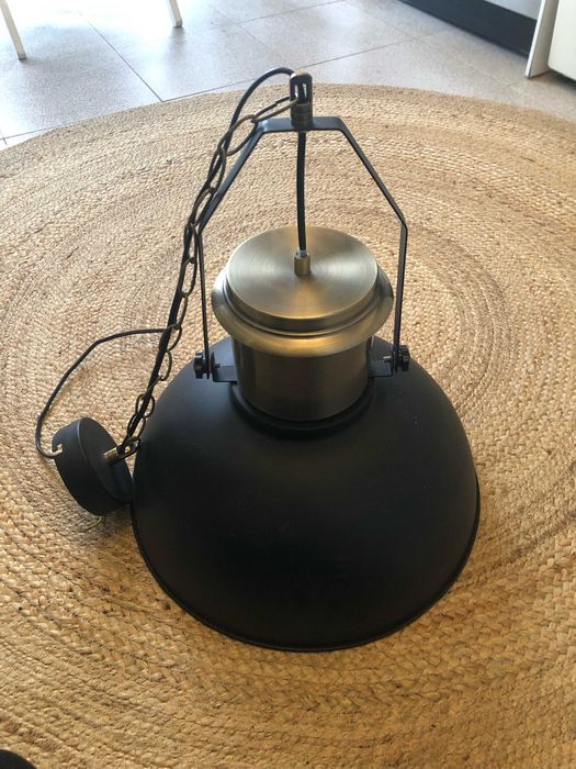 Candeeiro de teto industrial - como nova