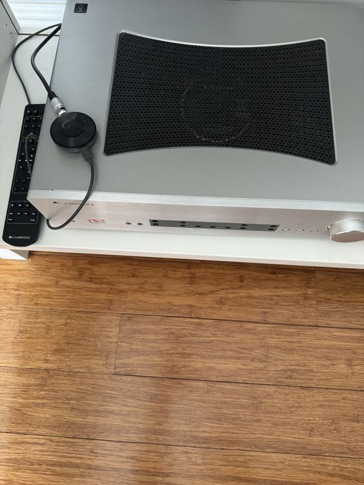 Wzmacniacz Cambridge Audio cxa60 plus google chromecast audio