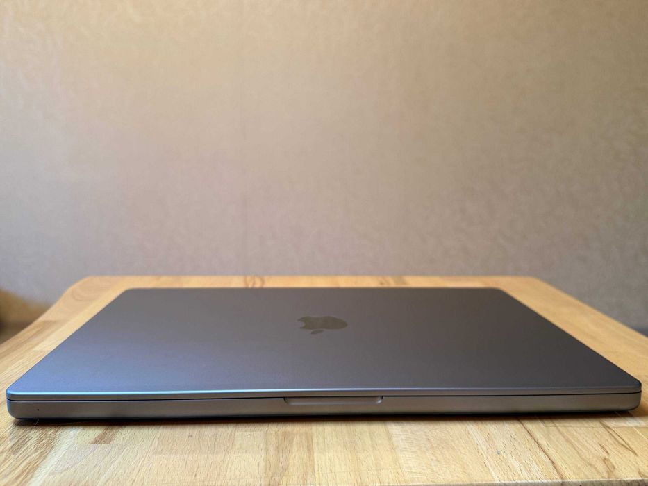 MacBook Pro 16 2021 16 512 m1 pro