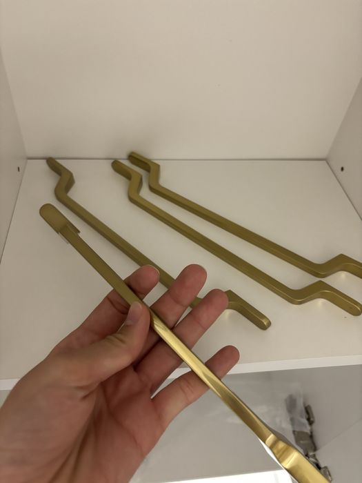 Klamki do szafek rozstaw 192 mm, 6 szt.