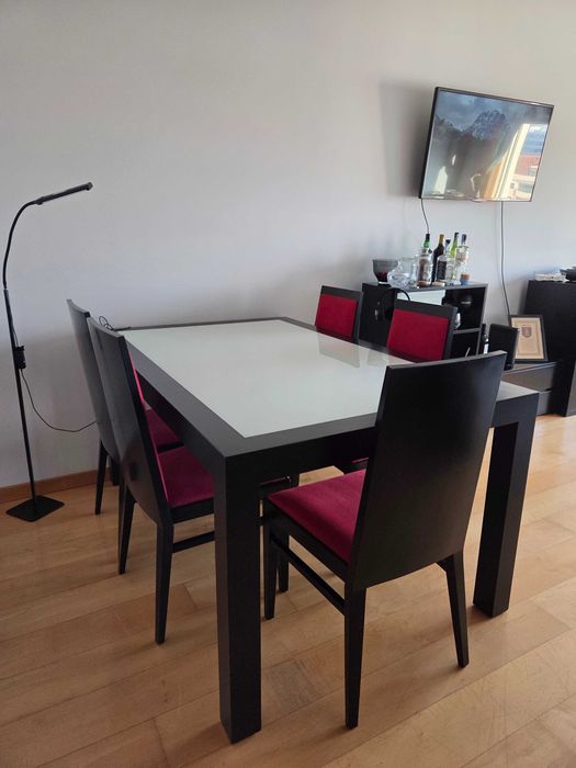 Mobiliário de Sala, Mesa de Jantar c/6 cadeiras