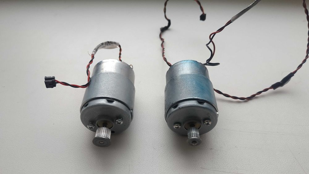 Epson L132 Двигун, мотор каретки та подачі бумаги Original Epson L132