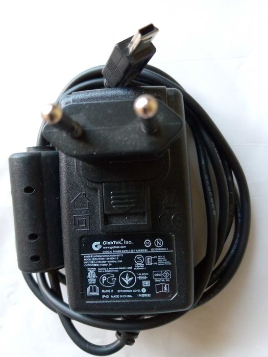 Зарядка Globtek gtm 41134-0606-1,0 для планшетов, кабеля  мини юсб