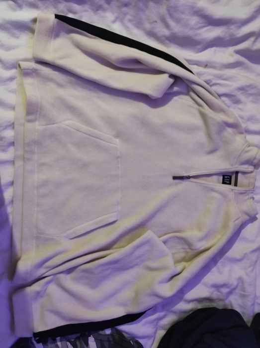продам кофта gap
