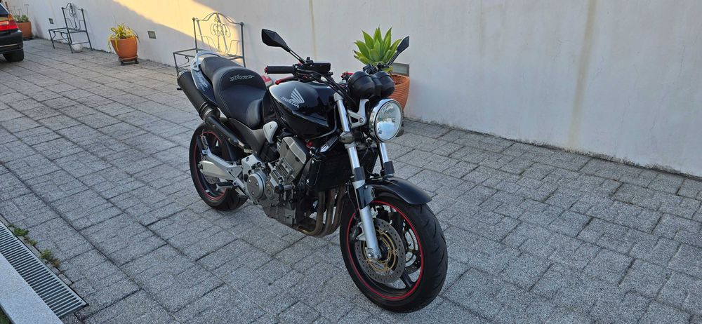 Honda CB 900 F Hornet