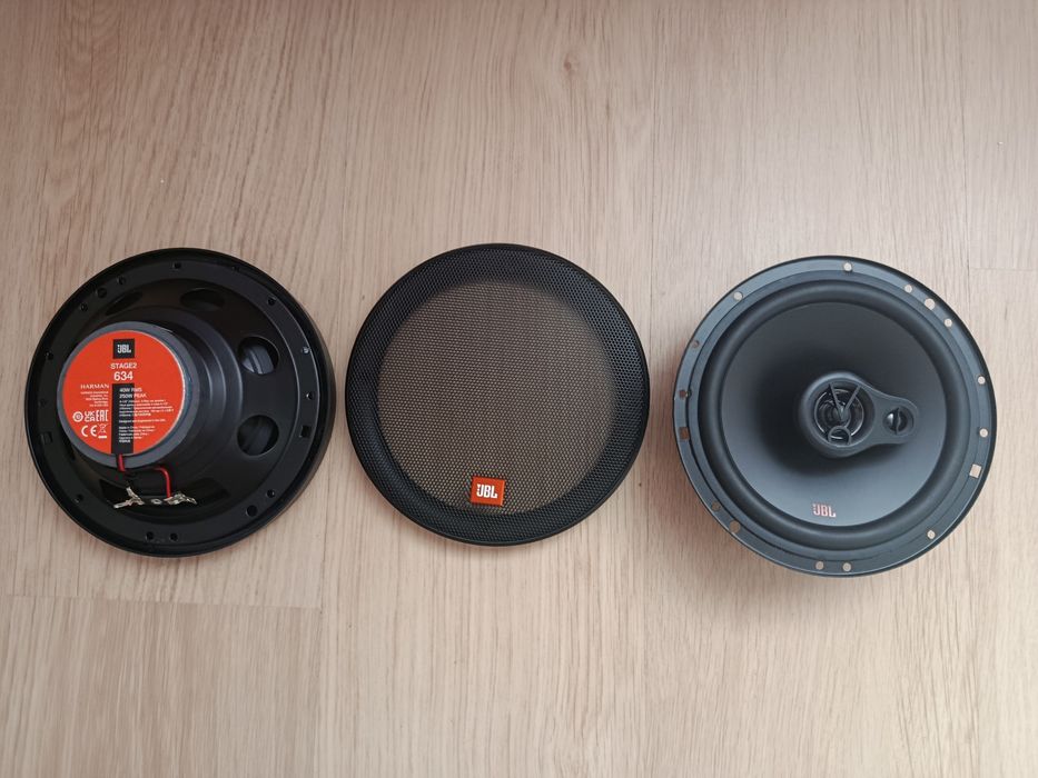 Продам динаміки JBL