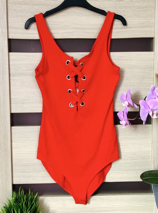 Nowe, czerwone body damskie FB Sister r. S, 36