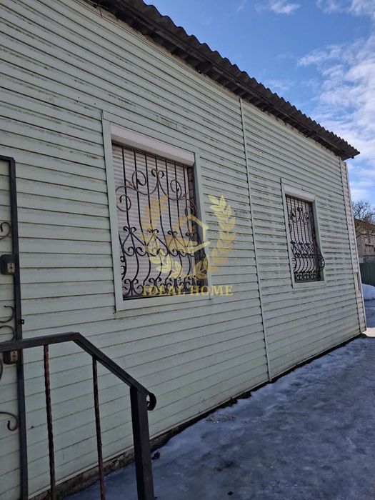 Продам центр дитячого розвитку в смт Борова
