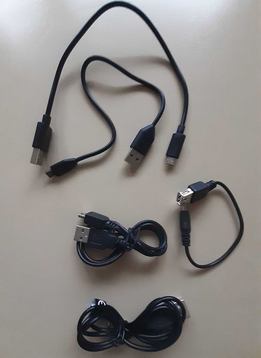 Kable, adaptery, złącza, końcówki