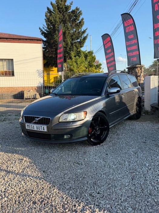 Volvo V50