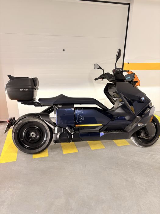 BMW CE04  Full Extra