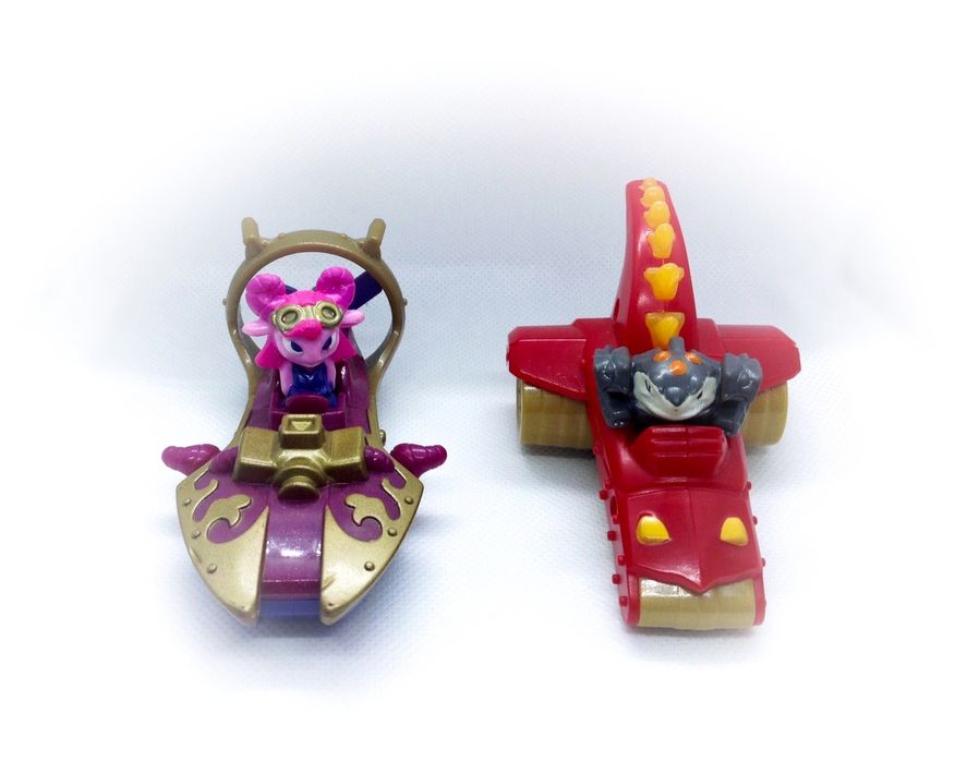 Conjunto 2 Figuras happy meal McDonald's 2016 Skylanders SuperChargers