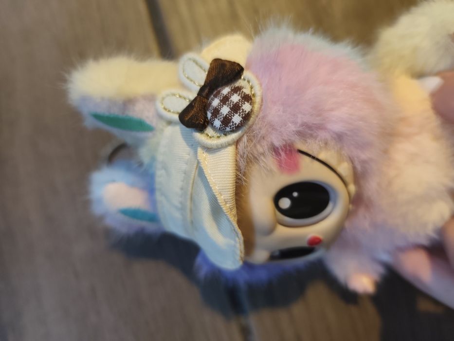 2 szt Labubu z ubrankami