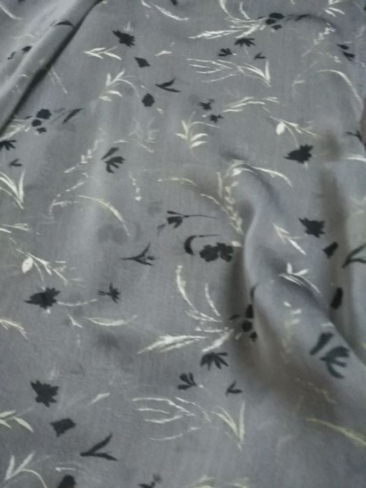 Encharpe com mangas em chiffon