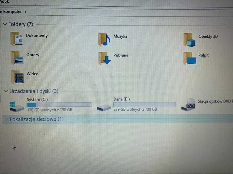 Laptop Dell Inspiron 15 3878