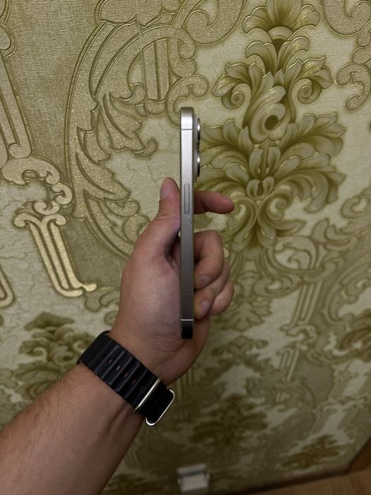 iPhone 15 Pro Neverlock