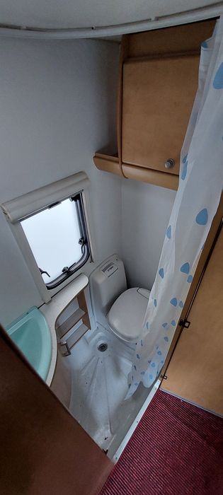 каравани  будинок на колесах кемпінг автодом причіп дача