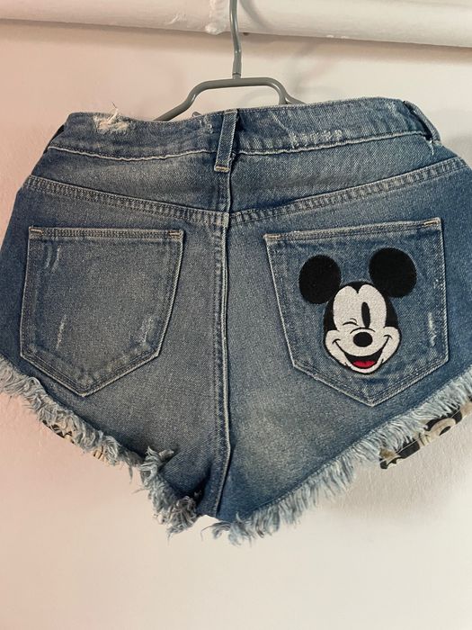 Dżinsowe krótkie spodenki Disney xs