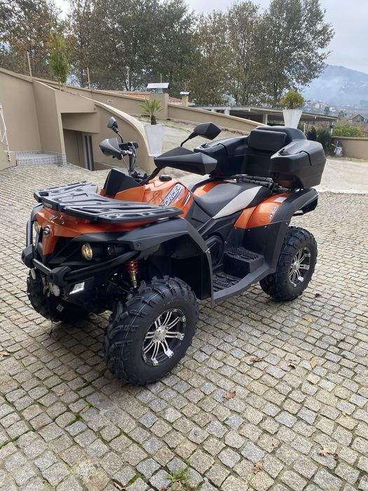 Moto 4   CF MOTO 550