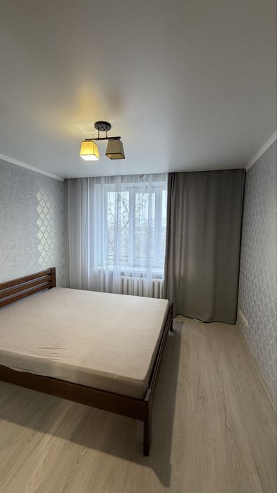 Сдам трехкомнатную квартиру на Репина!!