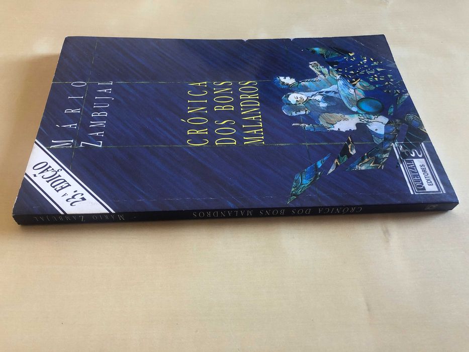 Livro Crónica dos Bons Malandros, de Mário Zambujal