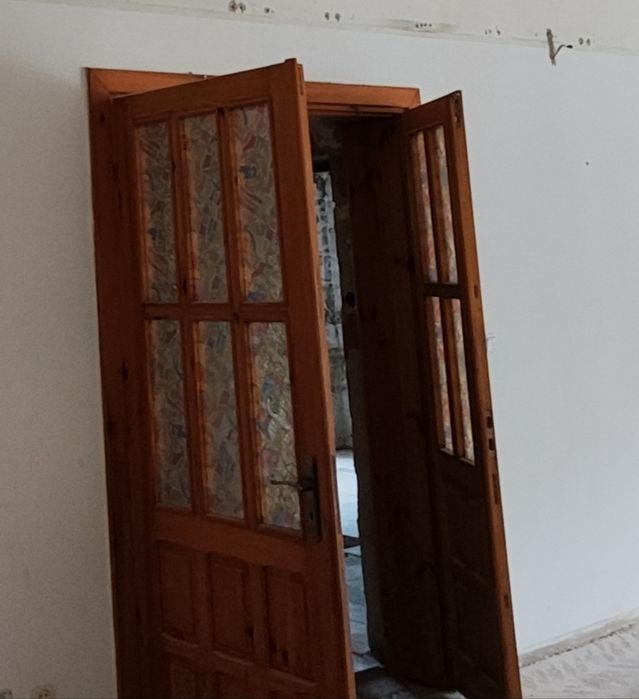 Drzwi drewniane wewnętrzne i zewnętrzne