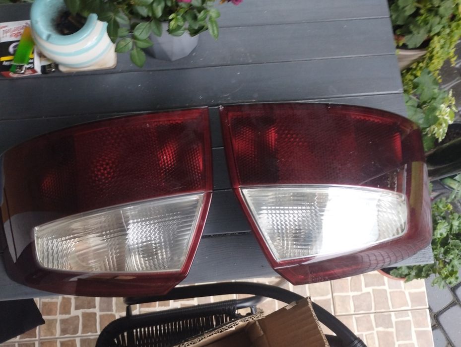 Audi a4 b6 lampy tylne dymione