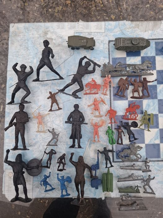 Солдатики, фигурки ДЗИ