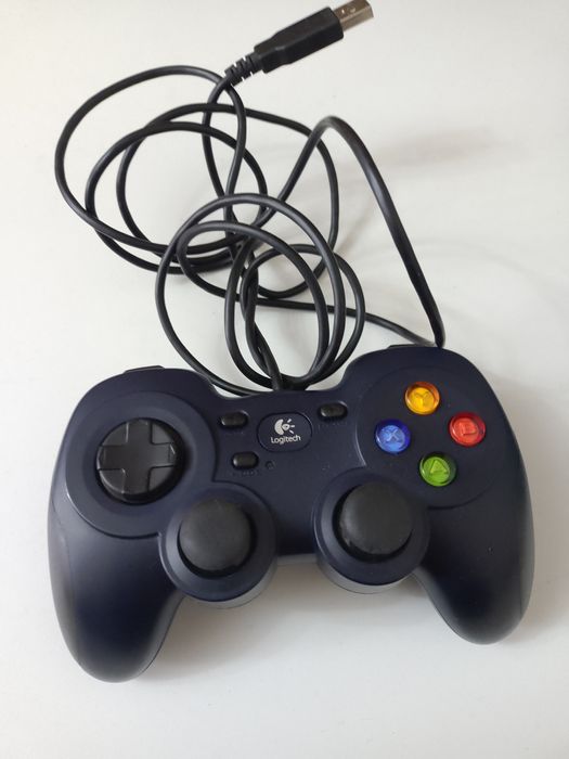 Геймпад gamepad Logitech для ПК (USB)