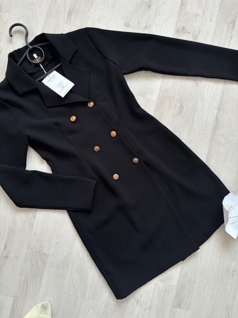 Czarna sukienka marynarka dla dziewczynki 140