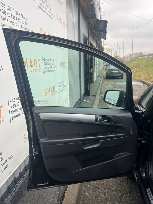 Opel Zafira 1.8 eco з Швейцарії