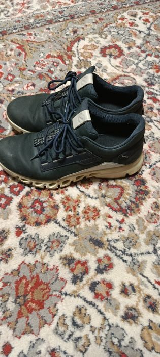 Продам кожыные  ECCO