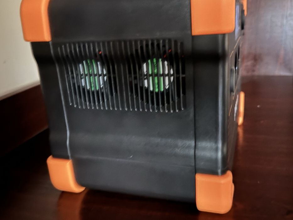 Зарядная станция Pecron 640Wh LiFePO4