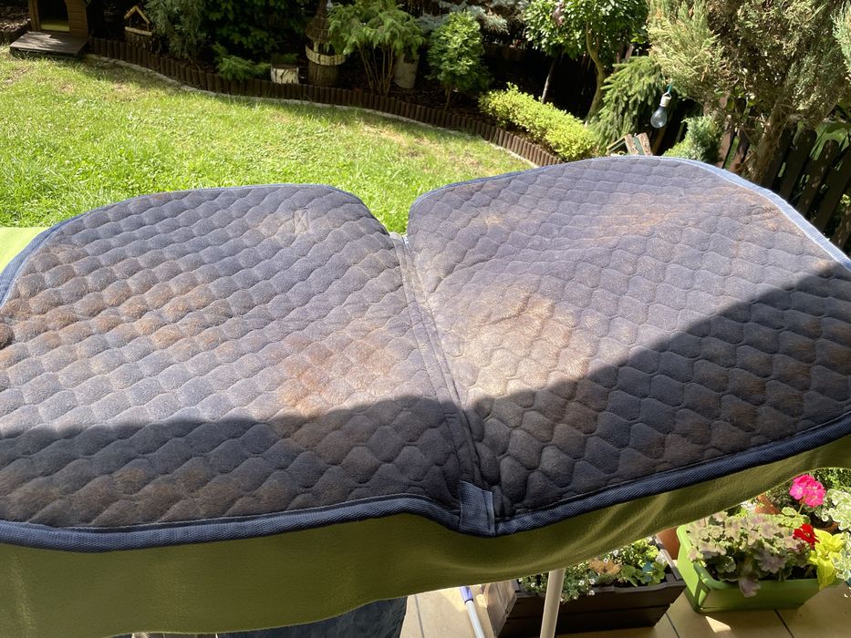 Czaprak York czerwony w kratkę