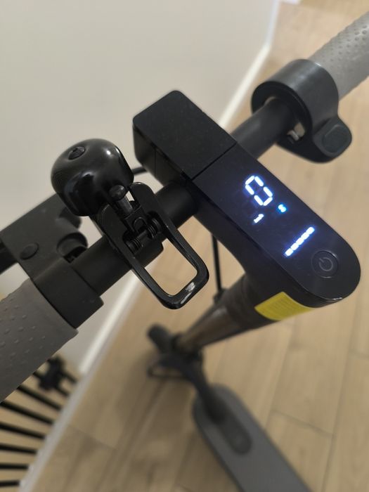 Hulajnoga elektryczna Xiaomi Electric Scooter 1s