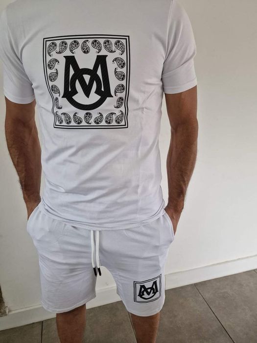 Fato t-shirt e calçao moncler branco