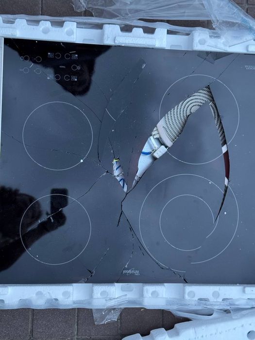 Варильна поверхня електрична WHIRLPOOL AKT 8130/LX